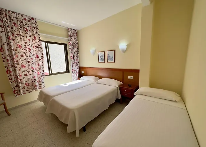 Cabello Hotel