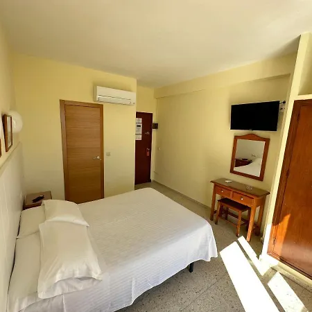 Cabello * Torremolinos